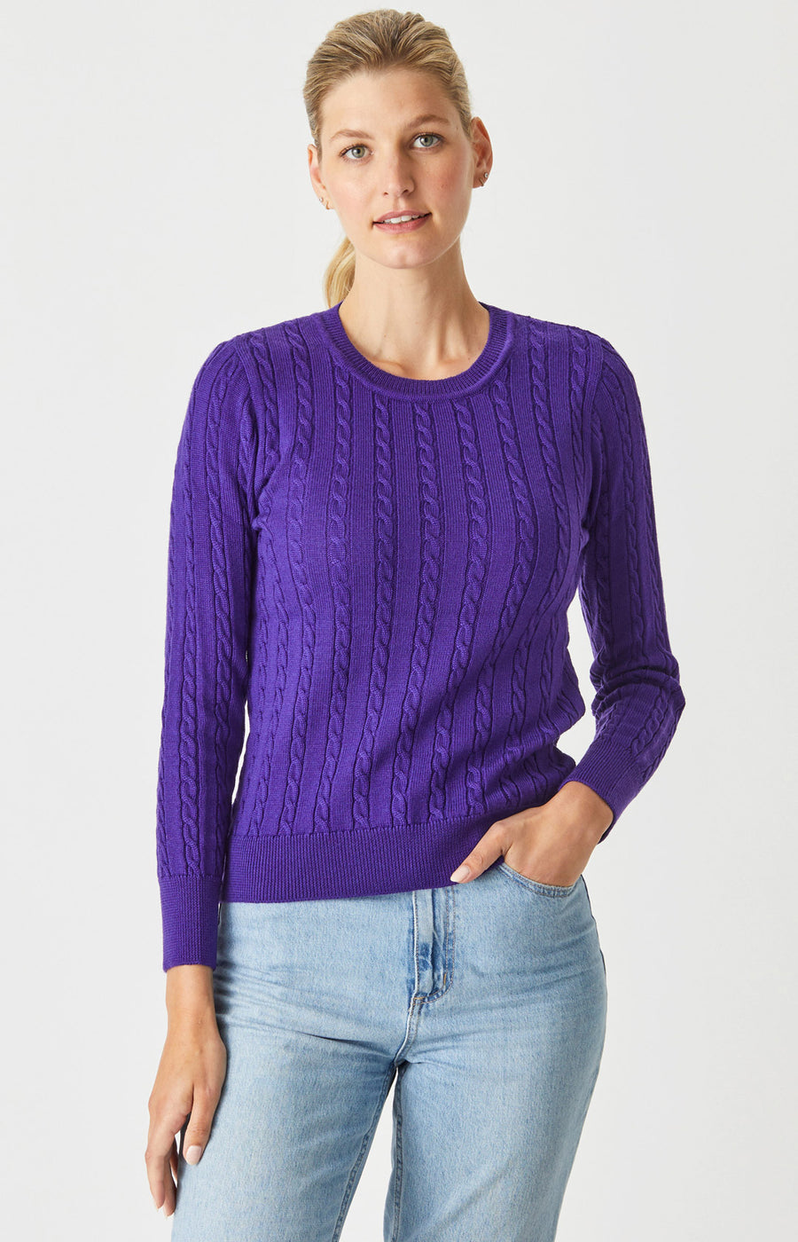 Merino Classic Cable Crew
