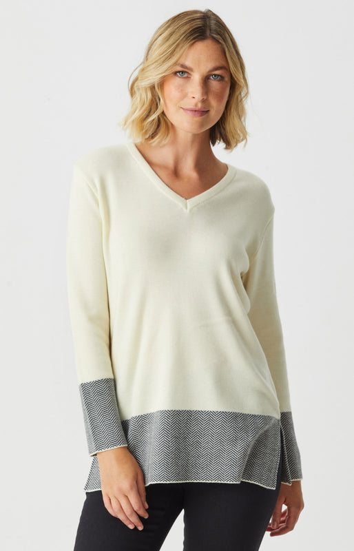 Harriet Herringbone Detail Long V